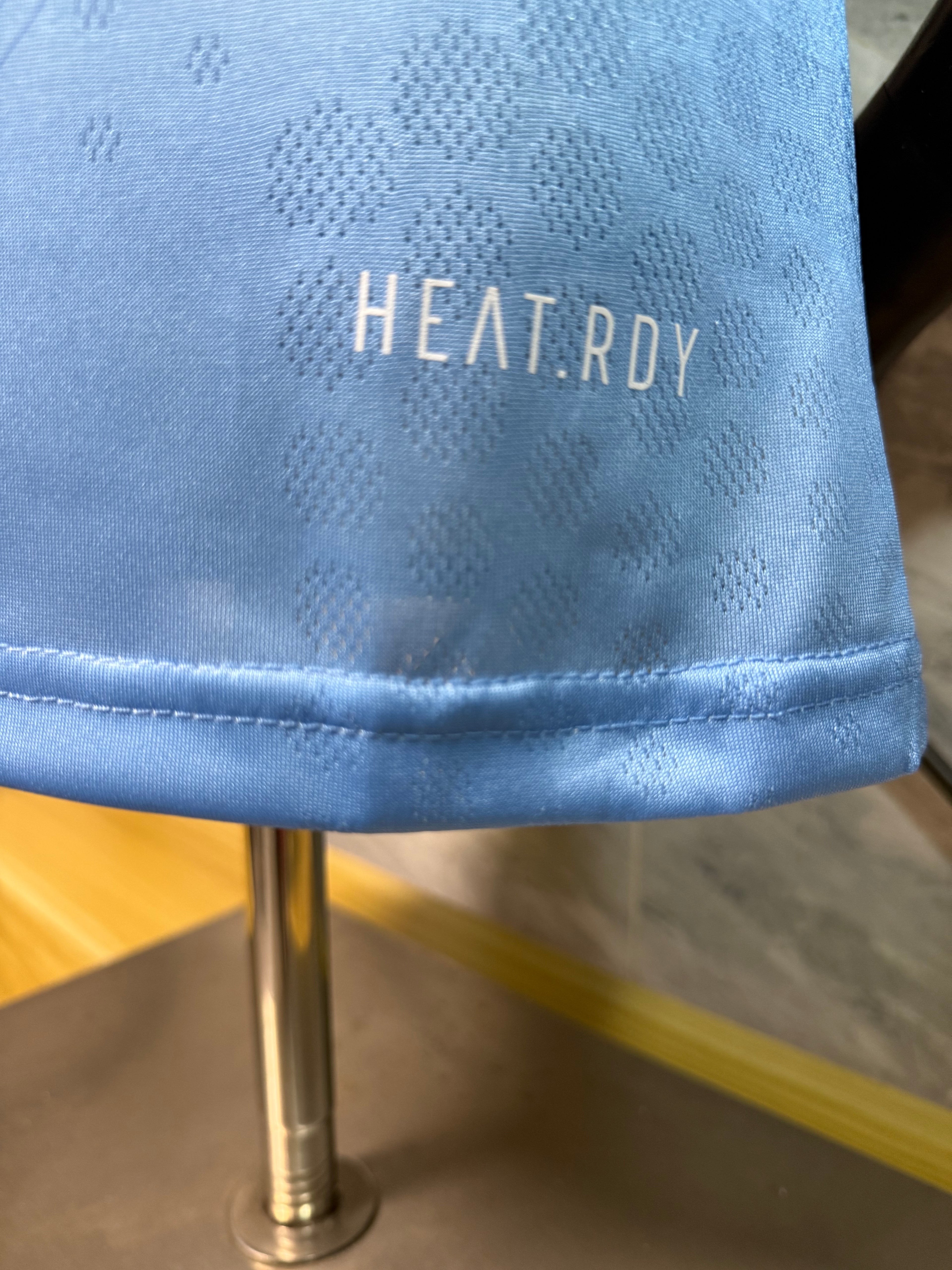 25-26皇马守门员蓝色玩家版本