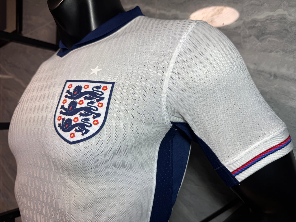 24-25英格兰主场玩家版本