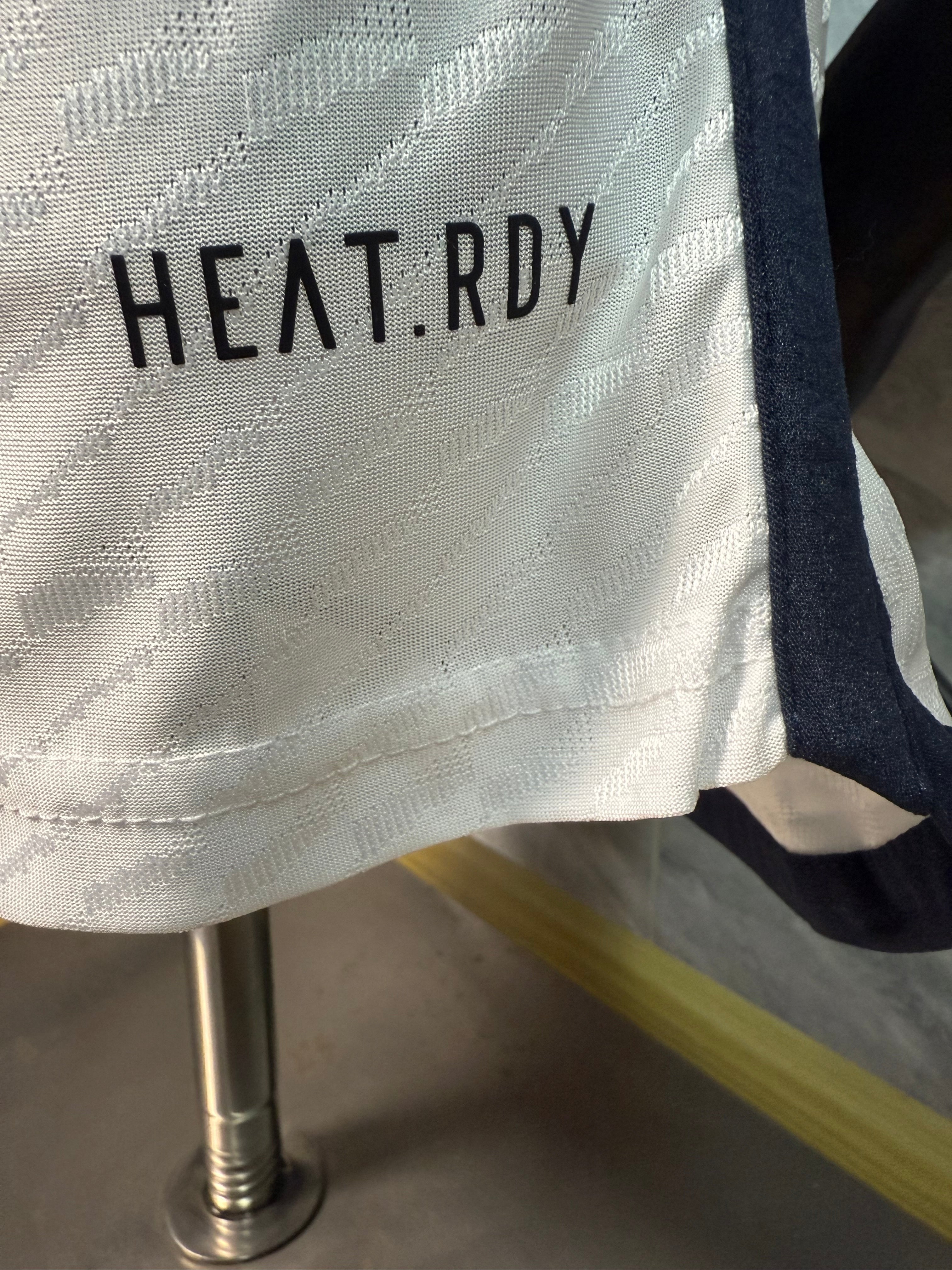 23-24皇马主场玩家版本