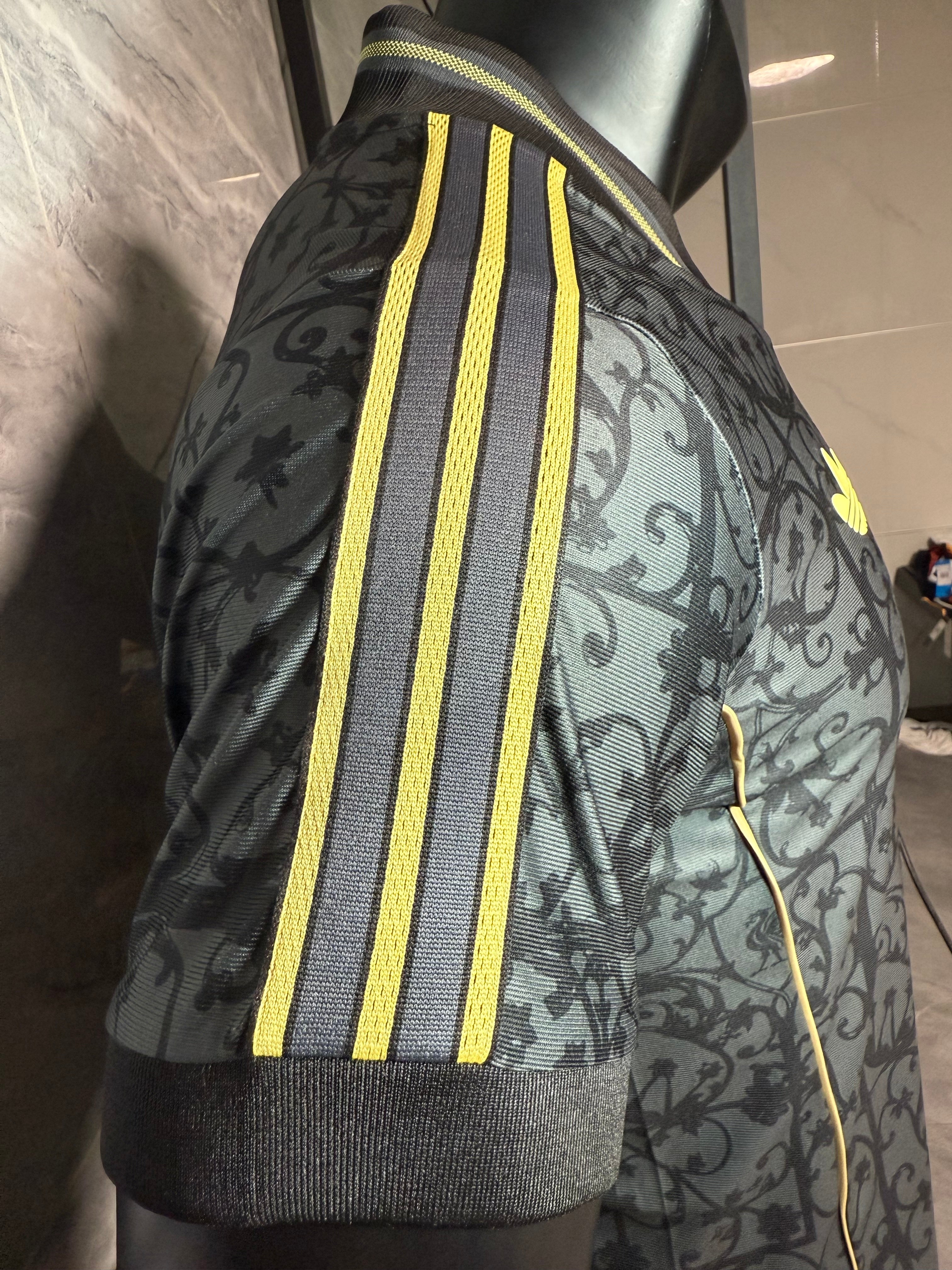 25-26利物浦复古款绿藤草玩家版本