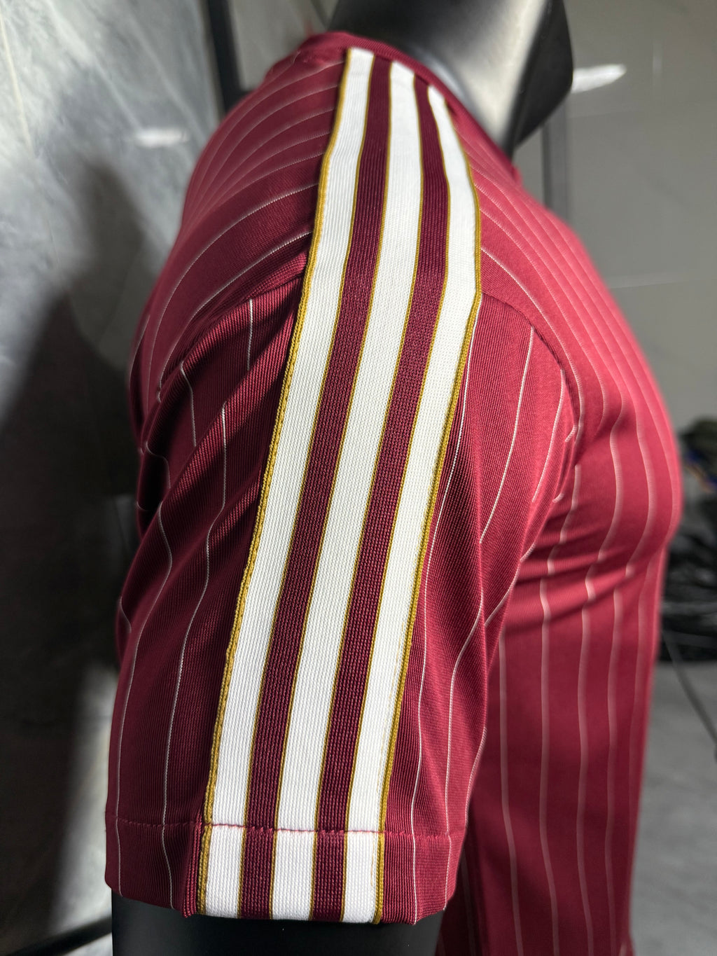 25-26阿森纳复古款三叶枣红玩家版本