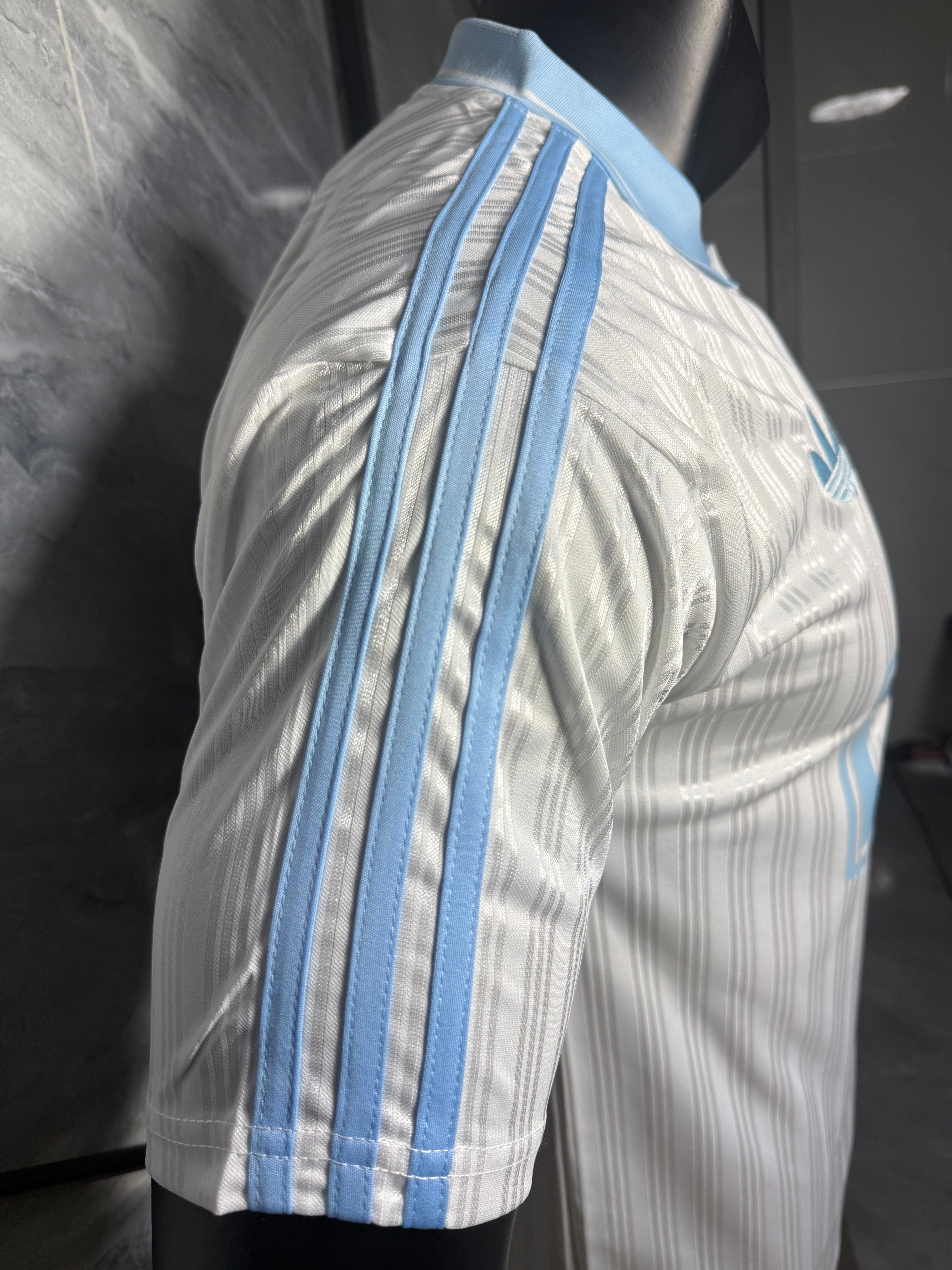 25-26绿洲Oasis乐队25周年纪念联名款白蓝玩家版本