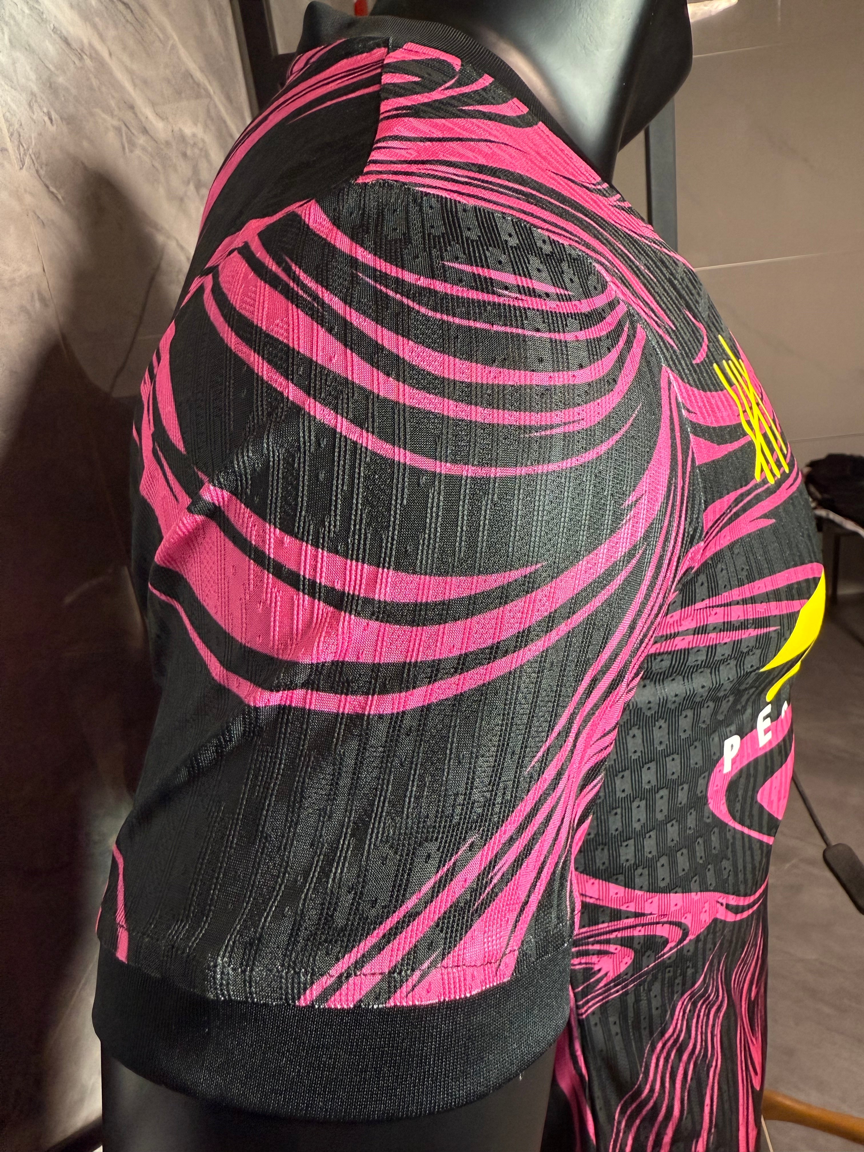 25-26VRK螺蛳粉玩家版本