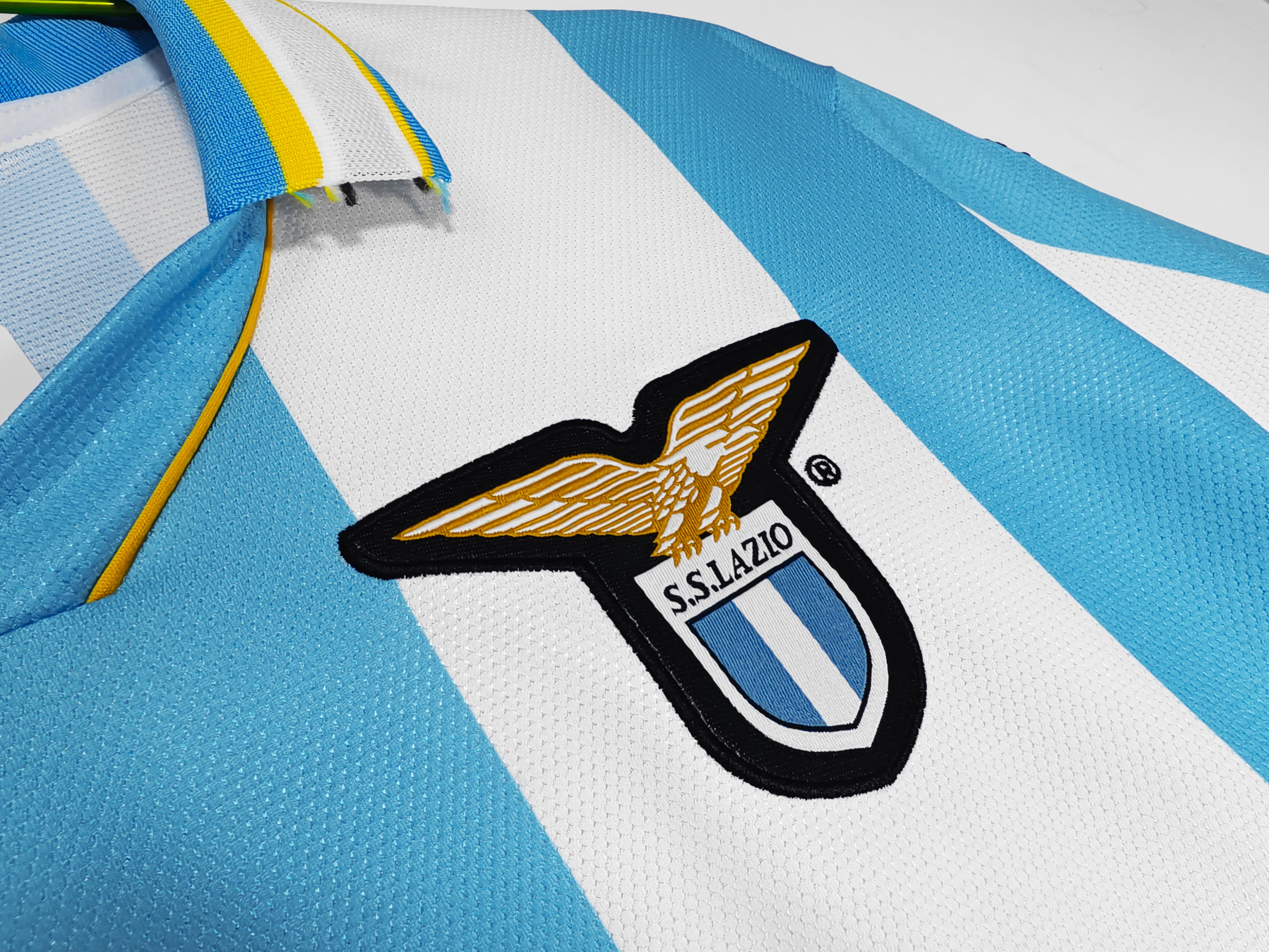 1999/00赛季拉齐奥主场