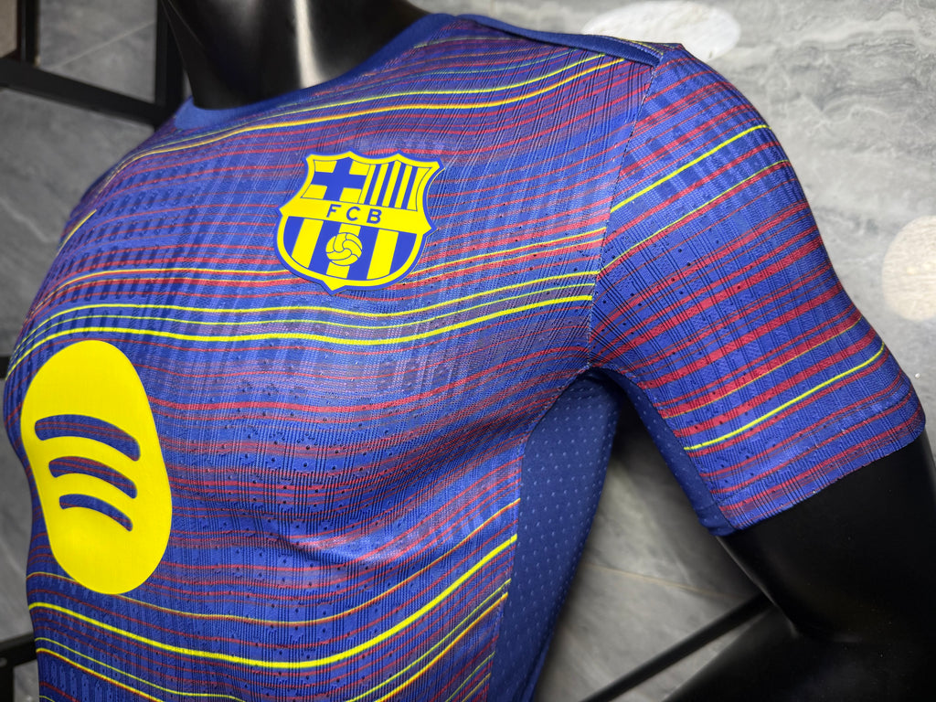 25-26巴萨赛前服七彩蛇纹玩家版本