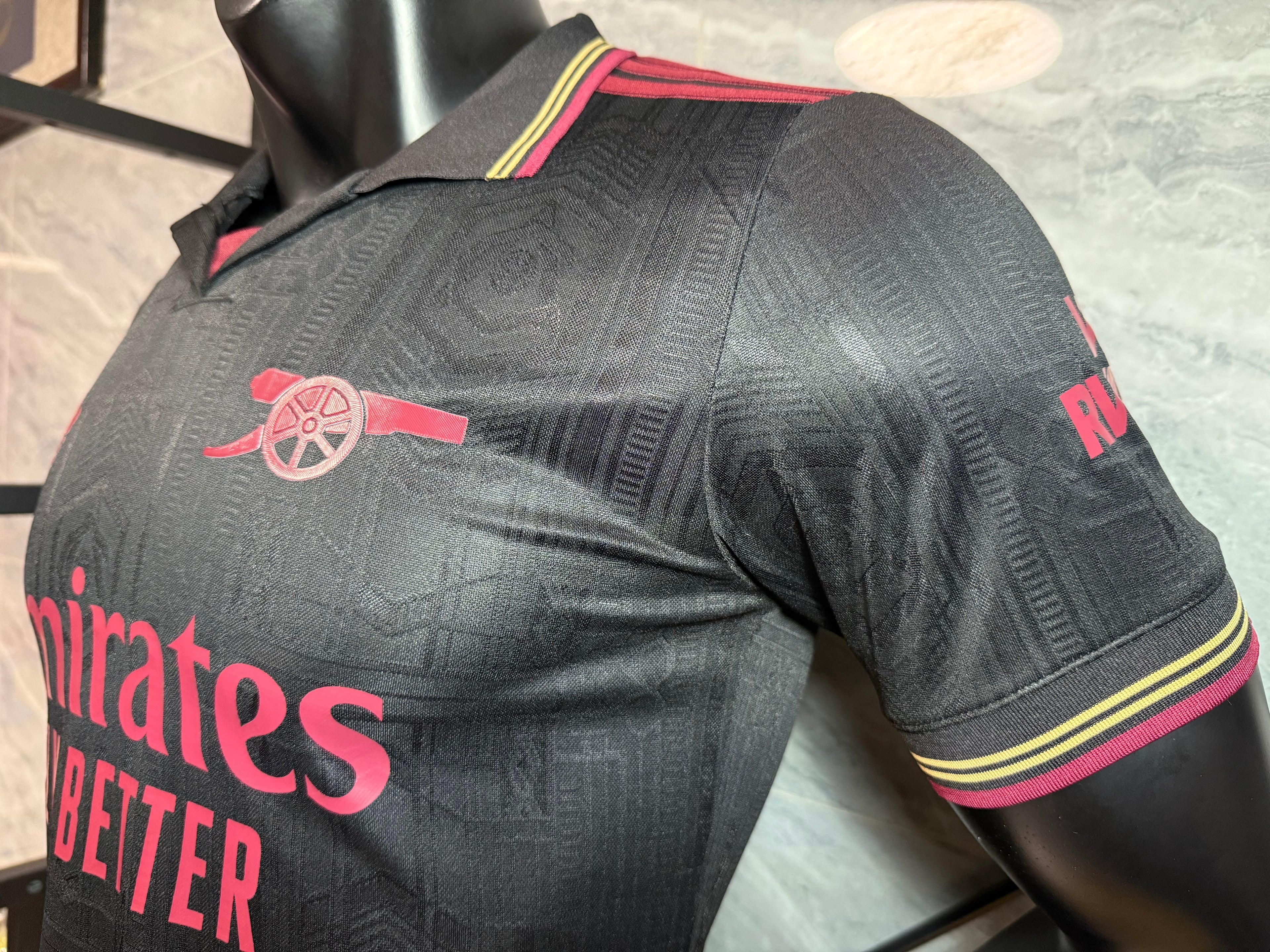 25-26阿森纳二客仿真版经典黑玩家版本