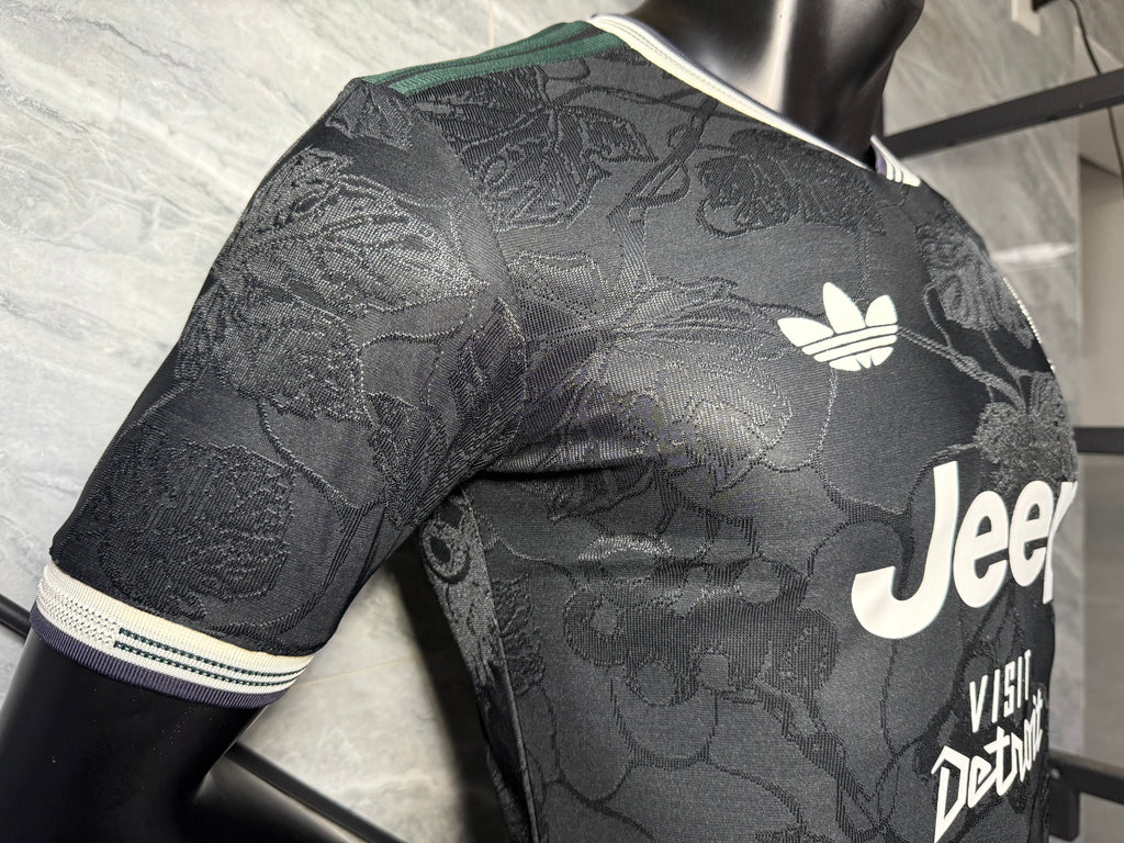 25-26尤文二客玩家版本