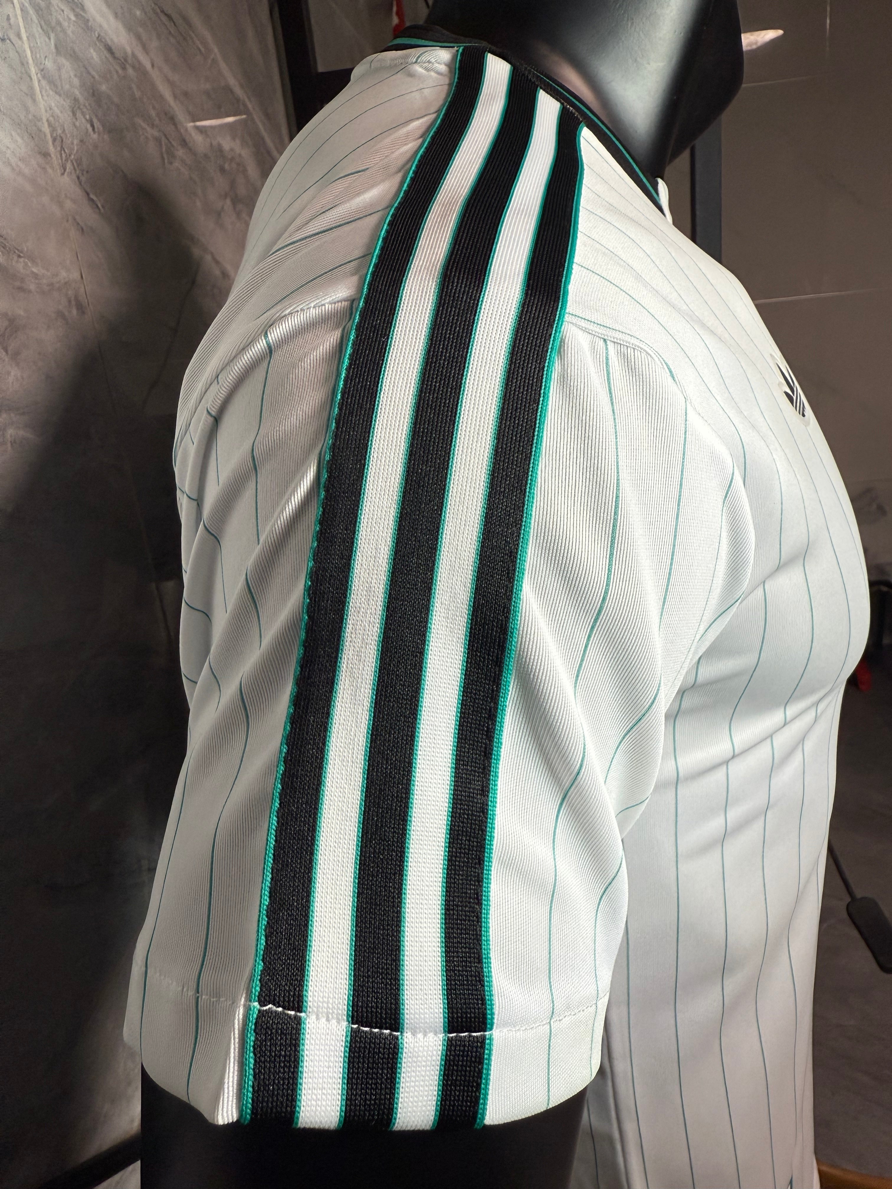 25-26LWP复古款三叶白玩家版本