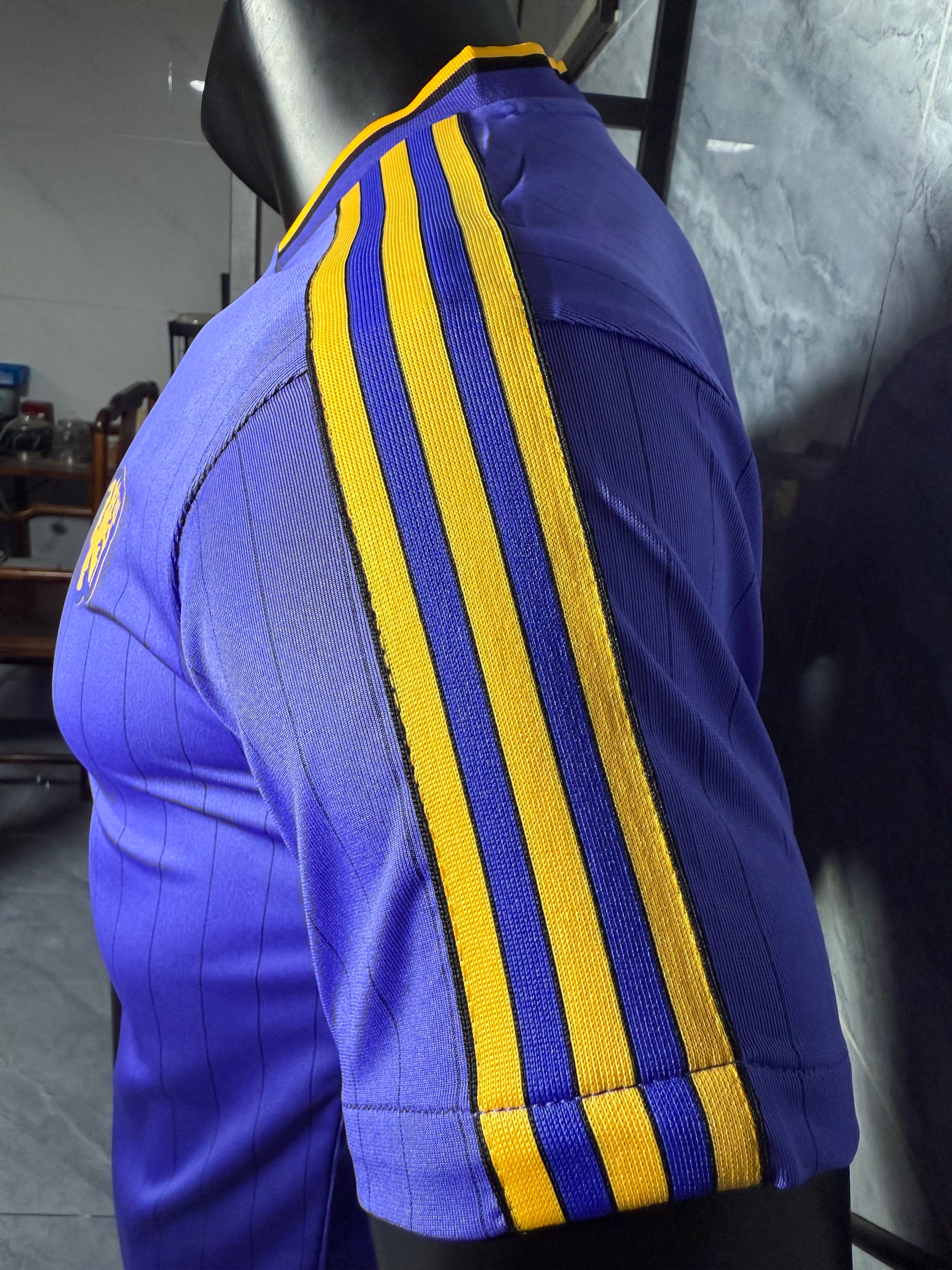 25-26曼联复古款三叶紫玩家版本