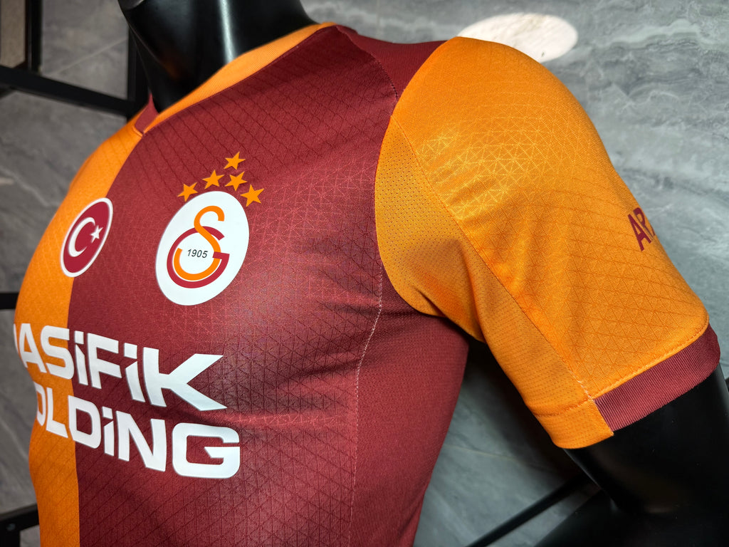 25-26加拉塔萨雷主场玩家版本