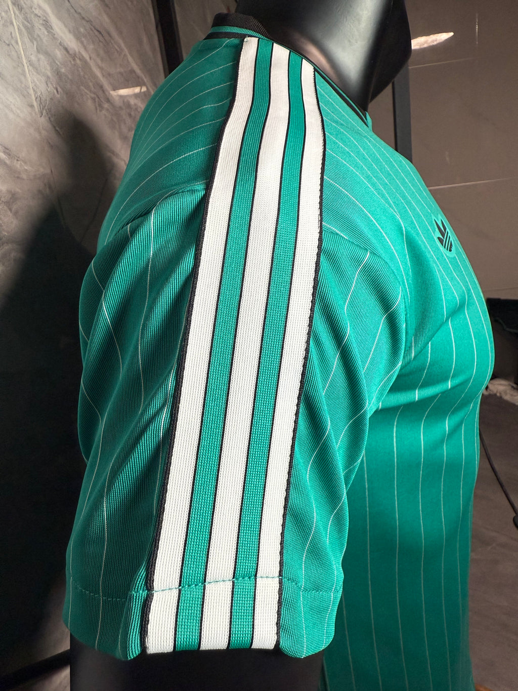 25-26利物浦复古款三叶青草绿玩家版本