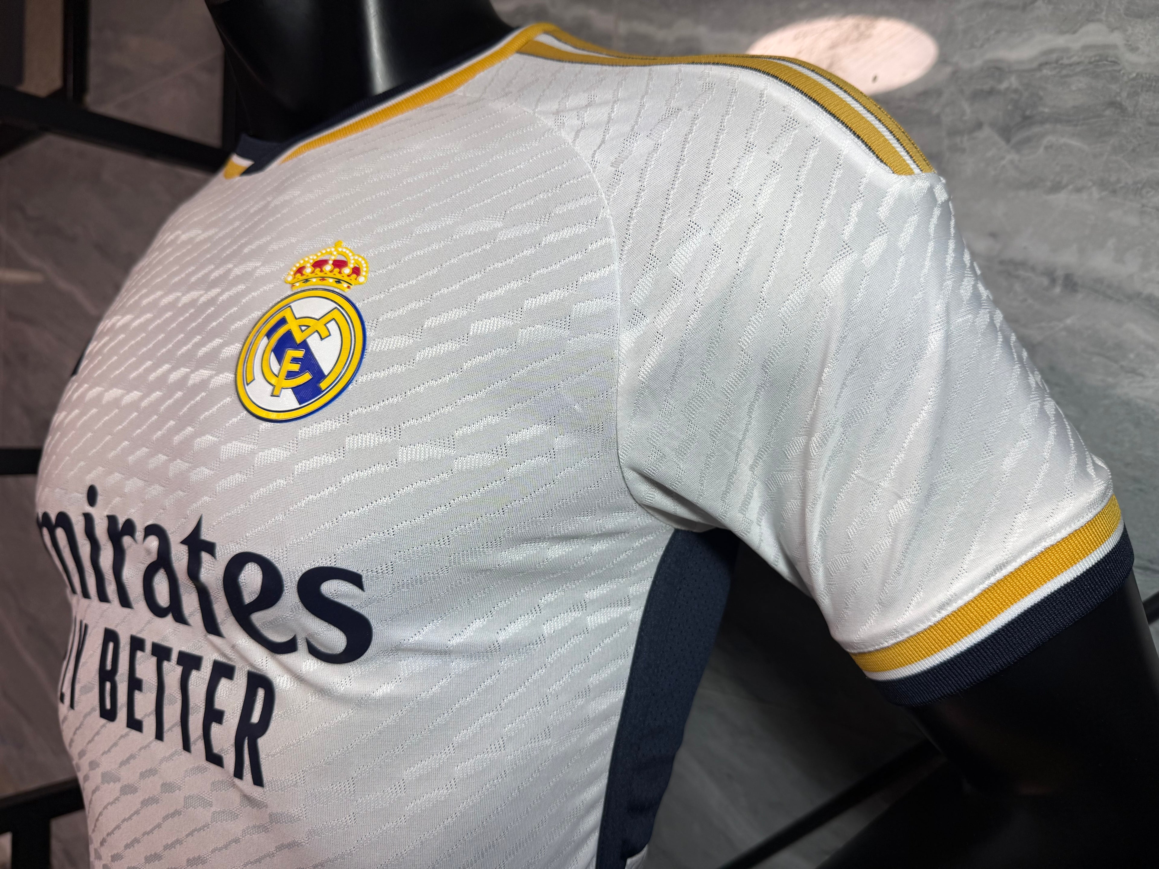 23-24皇马主场玩家版本