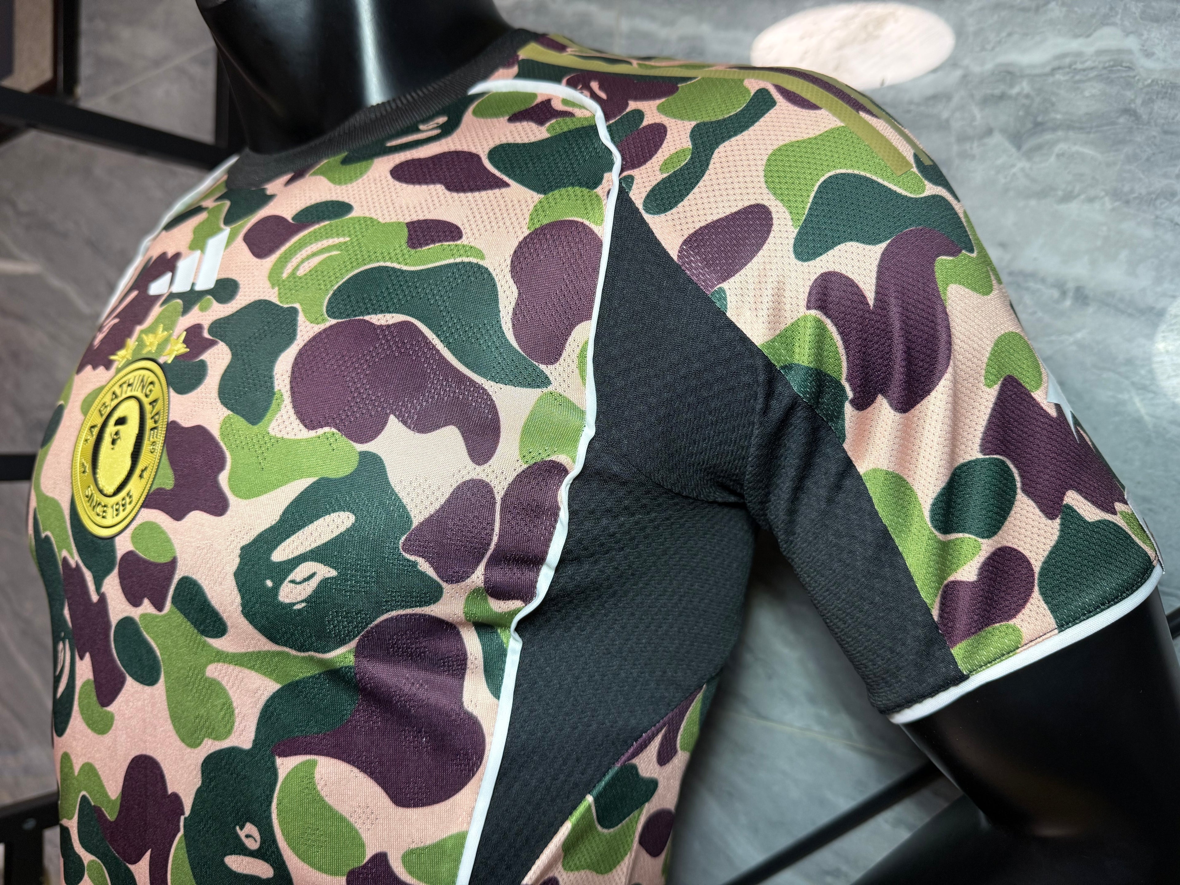 25-26袁猴人联名版军绿玩家版本