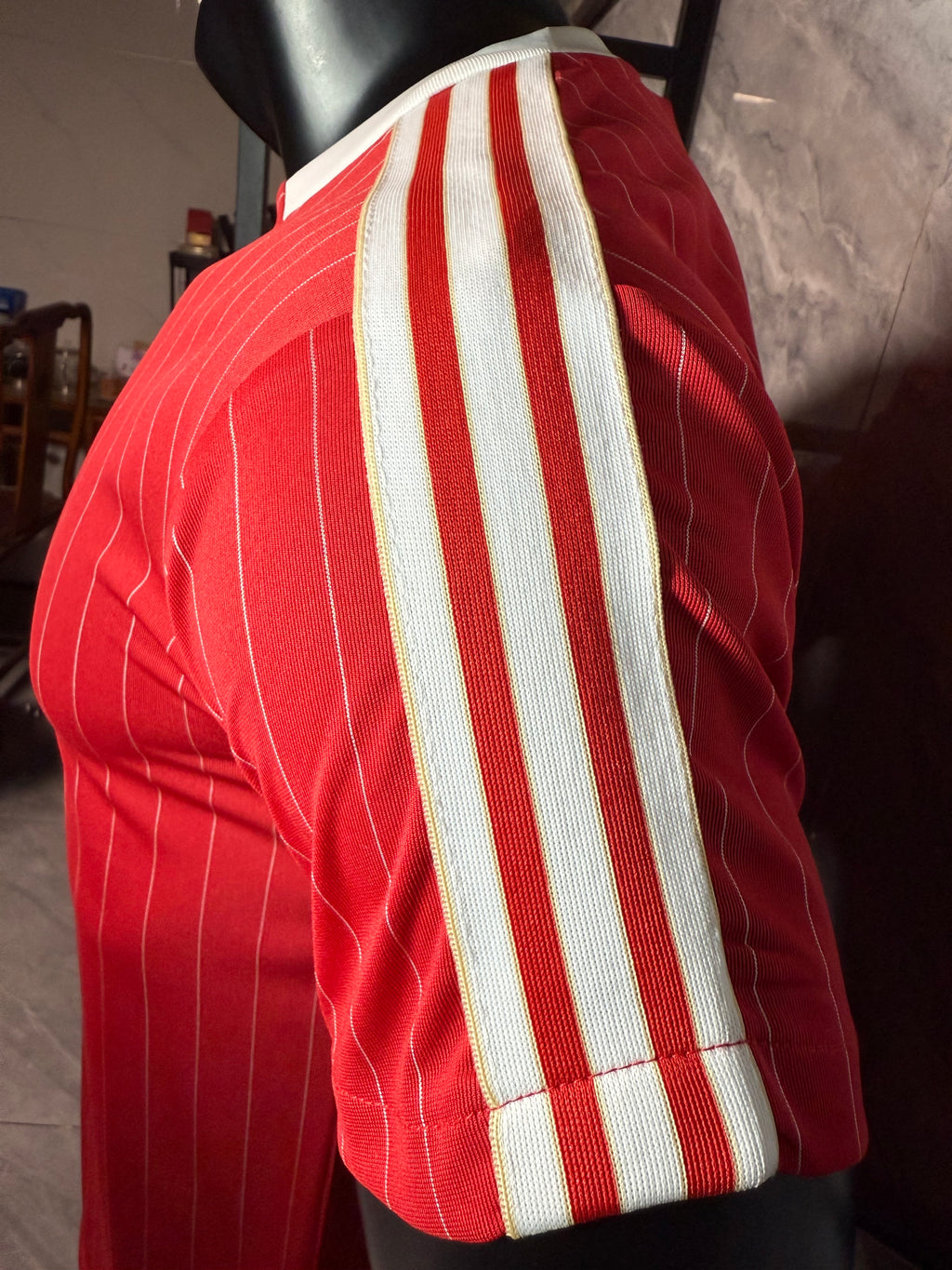 25-26阿森纳复古款三叶大红