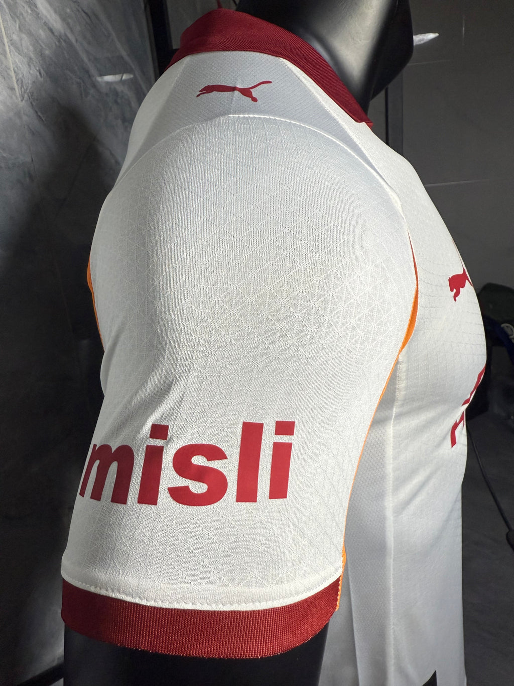 25-26加拉塔萨雷客场玩家版本