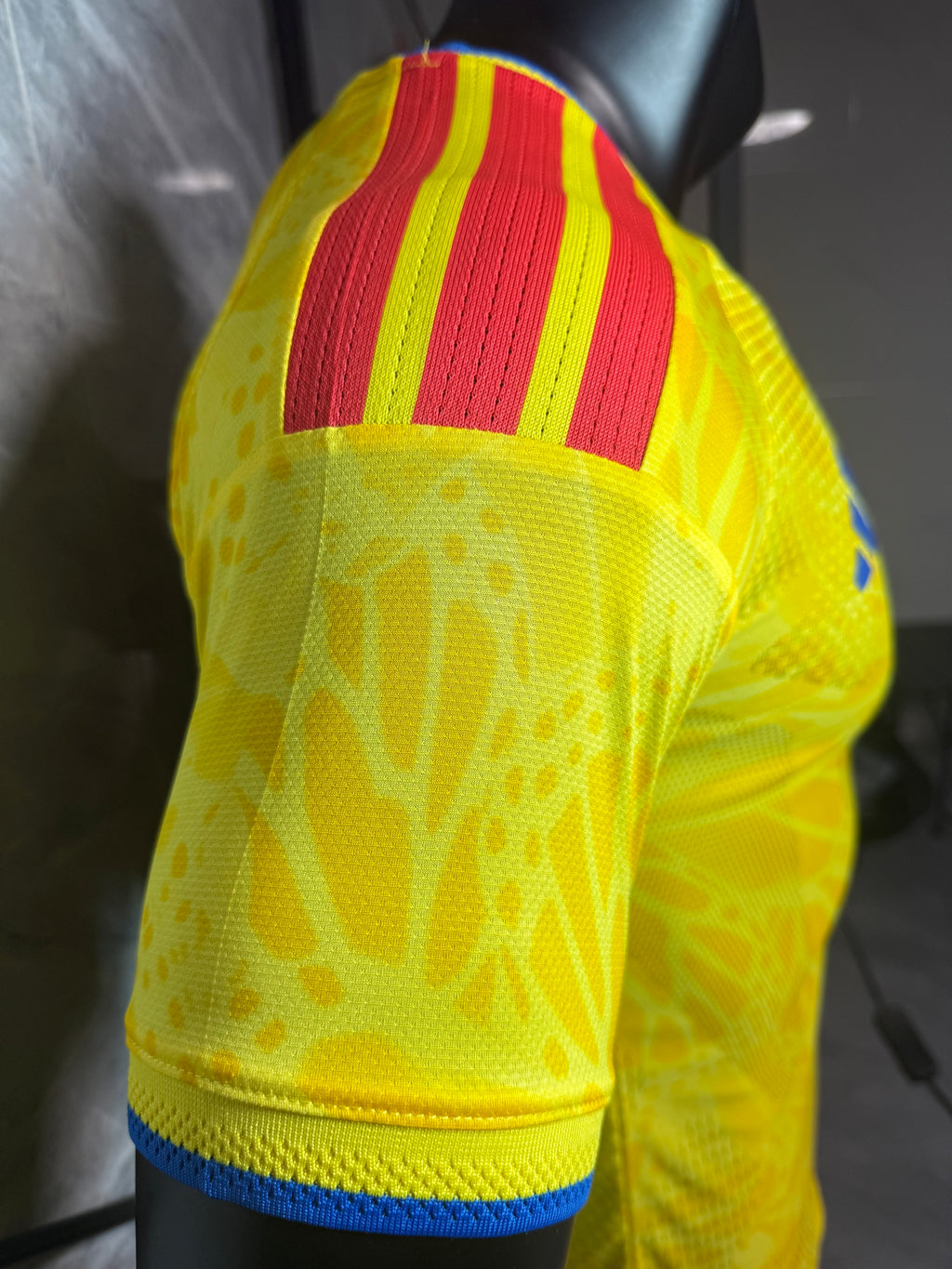 25-26哥伦比亚主场玩家版本