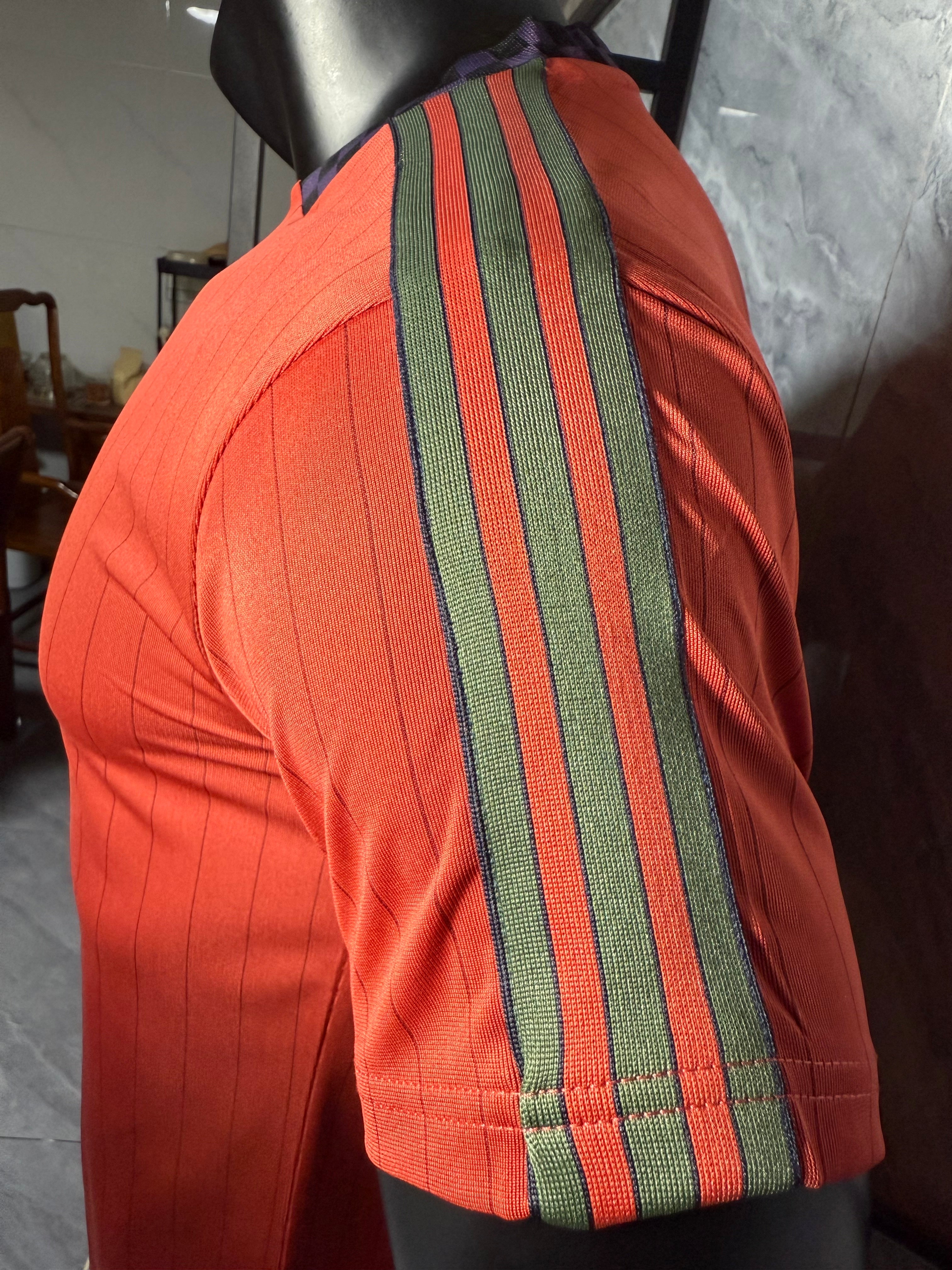 25-26拜仁复古款三叶红玩家版本